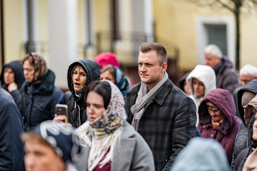 Утреня с чином погребения Плащаницы в Троицком кафедральном соборе Подольска
